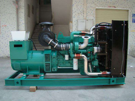 凤城1100kw康明斯柴油发电机组图片 凤城1100kw康明斯柴油发电机组图片